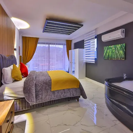 Bora 4*