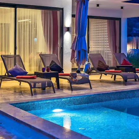 Bora Otel